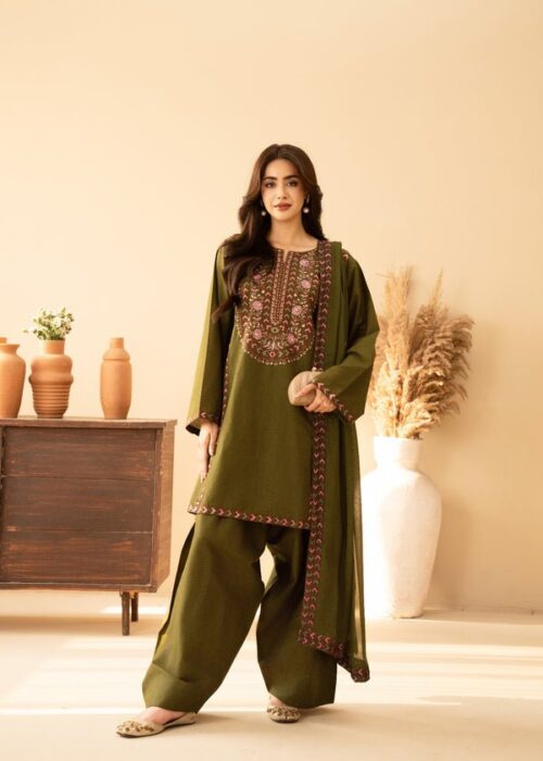 Nayel EMBROIDERED LAWN 3PC WITH CHIFFON DUPPATA