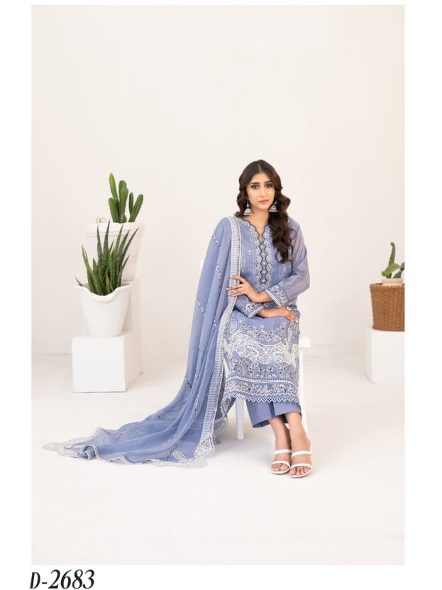 Moonic Embroidered Suit MB-01