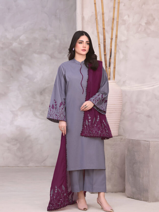 ELLA WINTER 2026 EMBROIDERED UNSTICHED DHANAK 3PC WITH DHANAK EMBROIDERED SHAWL