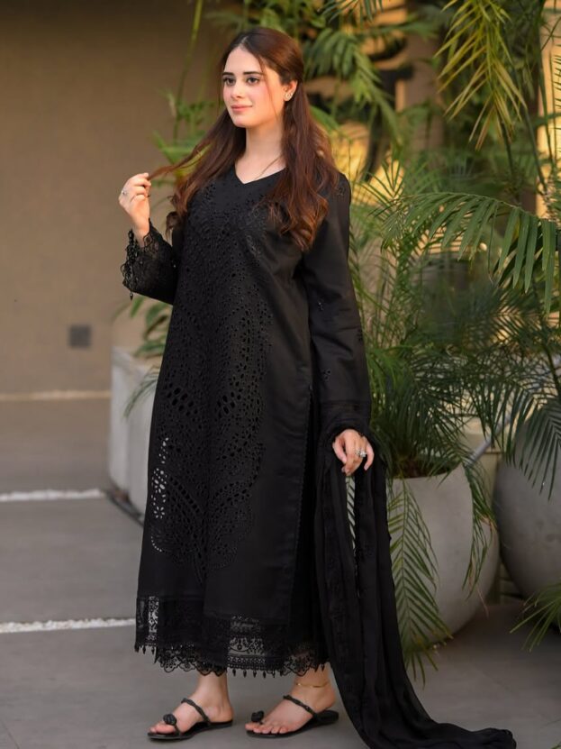 LIBAS SUMMER SPECIAL'S UNSTICHED CHIKEN KARI EMBROIDERED LAWN 3PC WITH CHIFFON DUPPATA