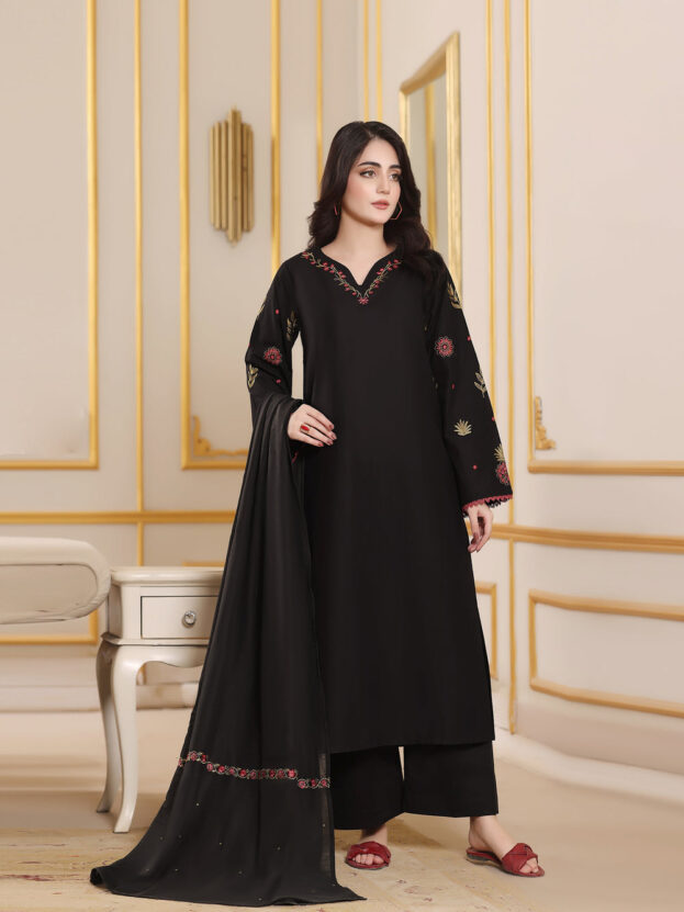 MOON WINTER 2026 EMBROIDERED UNSTICHED DHANAK 3PC WITH DHANAK SHAWL