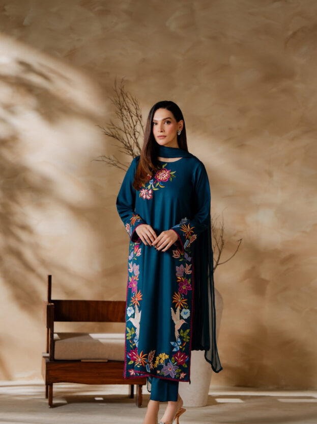 REINA WINTER 2026 EMBROIDERED UNSTICHED DHANAK 3PC WITH DHANAK SHAWL