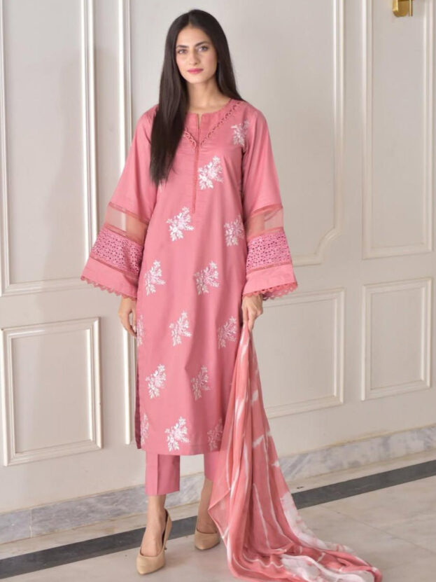 HOORIYA WINTER 2026 EMBROIDERED UNSTICHED DHANAK 3PC WITH PASHMINA SHAWL